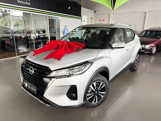 NISSAN KICKS PLAY 1.6 16V FLEXSTART ACTIVE PLUS XTRONIC NISSAN KICKS PLAY 1.6 16V FLEXSTART ACTIVE PLUS XTRONIC